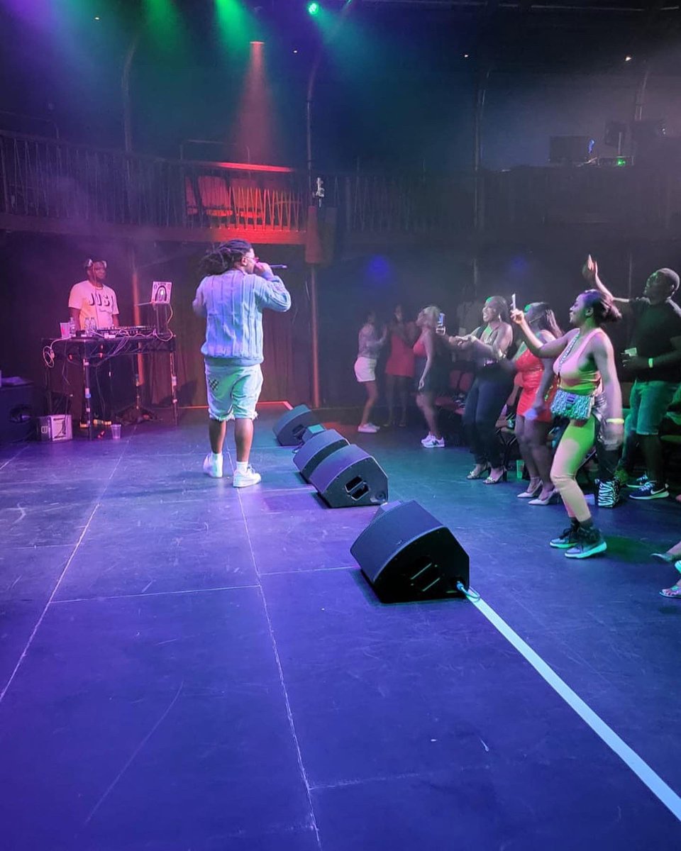 Last night was 🔥Alongside amazing artists like <a href="/VividSmith/">Vivid Smith</a> <a href="/IsBlancheBailly/">BlancheBailly 💣</a> @kosybanga <a href="/TekeRobinson/">Robinson teke</a> . Massive Up to  of @ilionentertainmentfor putting such a proper venue together. 237 is winning big out here and I’m happy to contribute. #soundsofheritage