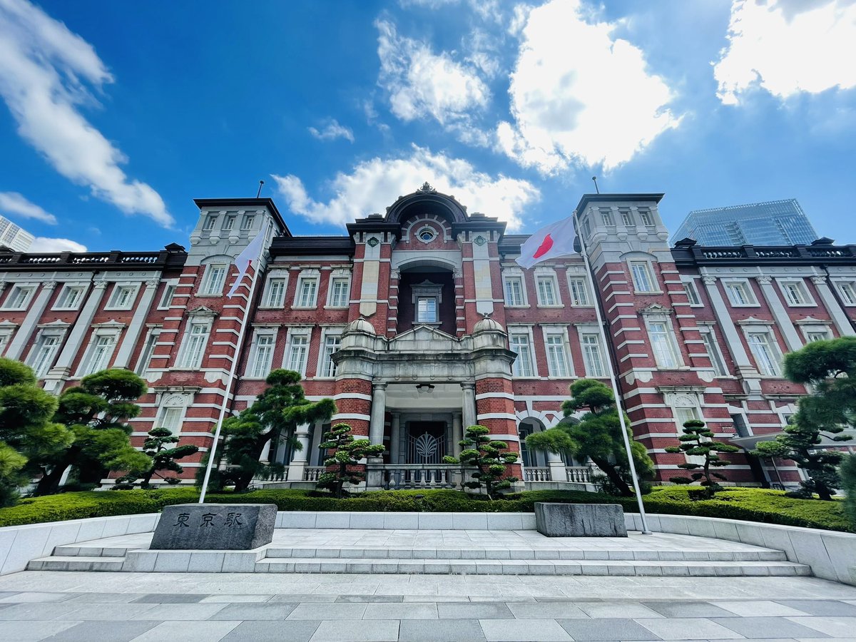 Tokyo station🤗

#Tokyo #photo #NFT #art