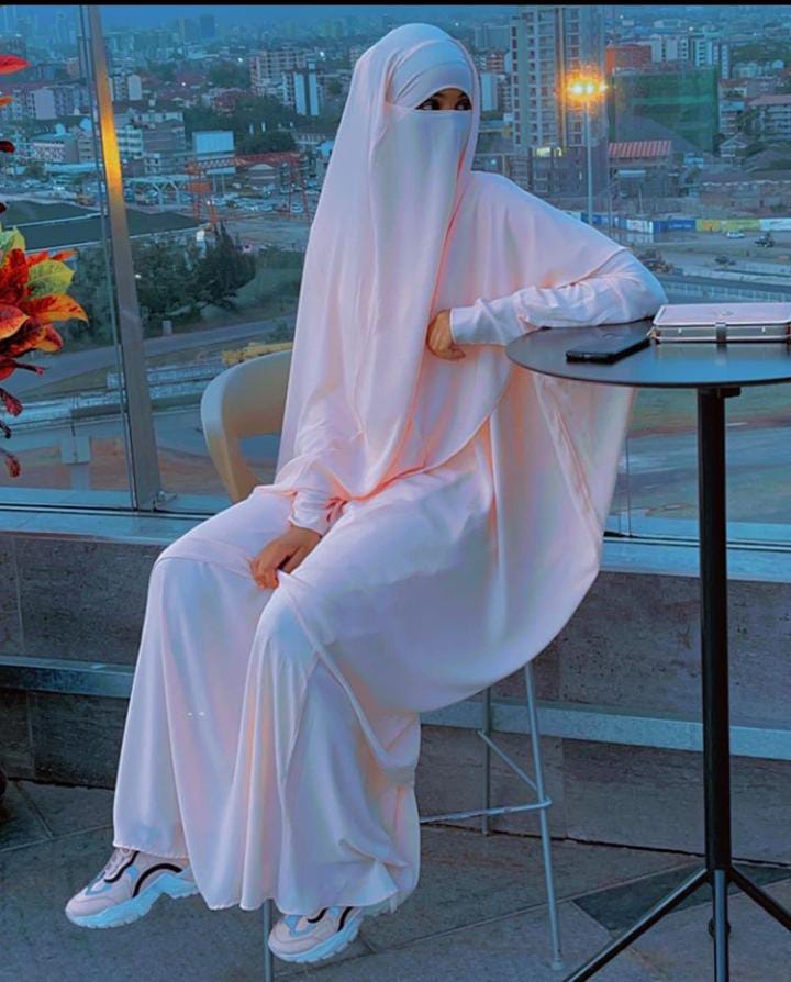 Iphraahabdi's tweet photo. Hadii LACALA aad aragtaan 🥰
1 Gabar gaabn 🥰👸
2 Qosol qurxon leh 🥰
3 Kaftan bdn🥰
4 Maseer bdn🥰
5 Furfuran 💯🥰
6 Sheeko bdn🥰
7 Cafis badan 🥰
DHAGAX KU DILAA Balaayada soomali ma ahee 😁🙏
Wxaa sidaa dhhy waziirka dhalinyarada @Cabdiqani2021 🙏💯💯💯😁😁😁
#rewt https://t.co/iZGoYK2Xc9