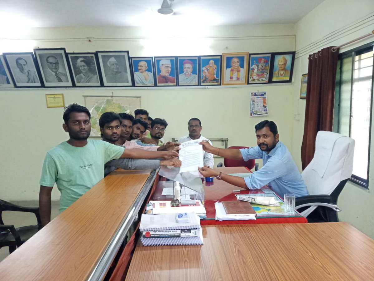 विद्यार्थीयो कॊ शिक्षा से वंचित करणे विद्यार्थीयो की स्वाधर योजना की 2 साल से scholership रोक के सरकार अन्याय करणे का रास्ता अपना रहीं है..
#BVMDemandScholarship
<a href="/MahaDGIPR/">MAHARASHTRA DGIPR</a> 
<a href="/DrSEShinde/">Dr Shrikant Lata Eknath Shinde</a> 
<a href="/CMOMaharashtra/">CMO Maharashtra</a> 
<a href="/mieknathshinde/">Eknath Shinde - एकनाथ शिंदे</a> 
<a href="/Dev_Fadnavis/">Devendra Fadnavis</a> 
<a href="/Profdilipmandal/">Dilip Mandal</a> 
<a href="/TV9Marathi/">TV9 Marathi</a>