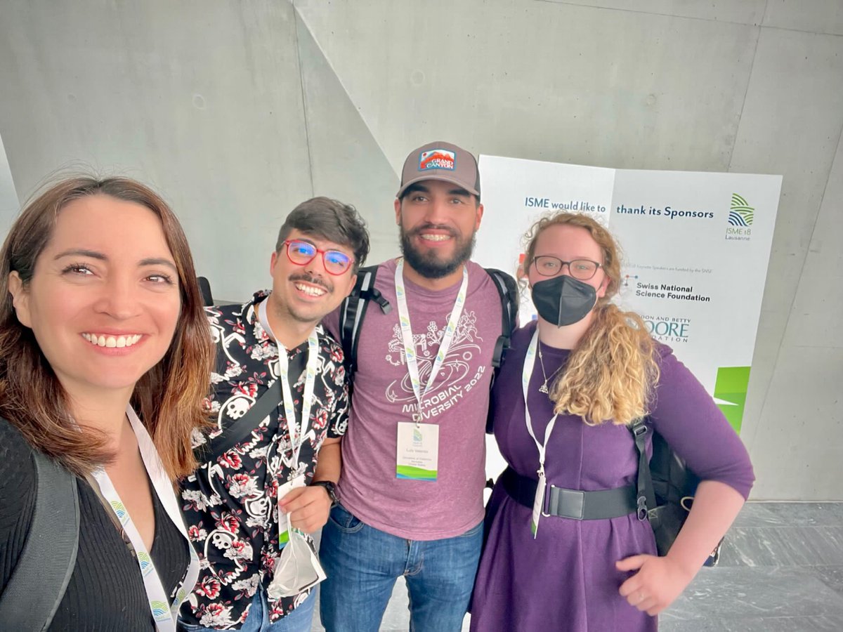 jrr_microbio's tweet photo. #ISME18 is for meeting people you haven't seen since #ISME17 (@val_deanda) and for meeting people you've never met in person even though you are from the same place (@luis_valentin26). https://t.co/CG5WeQ1GvG