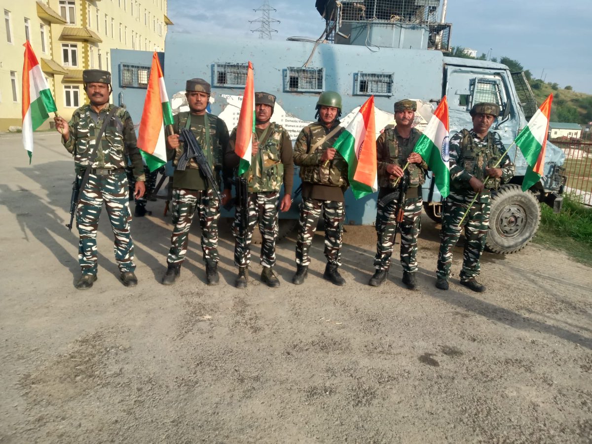 92CRPF's tweet photo. https://t.co/keE3ibyLIY
