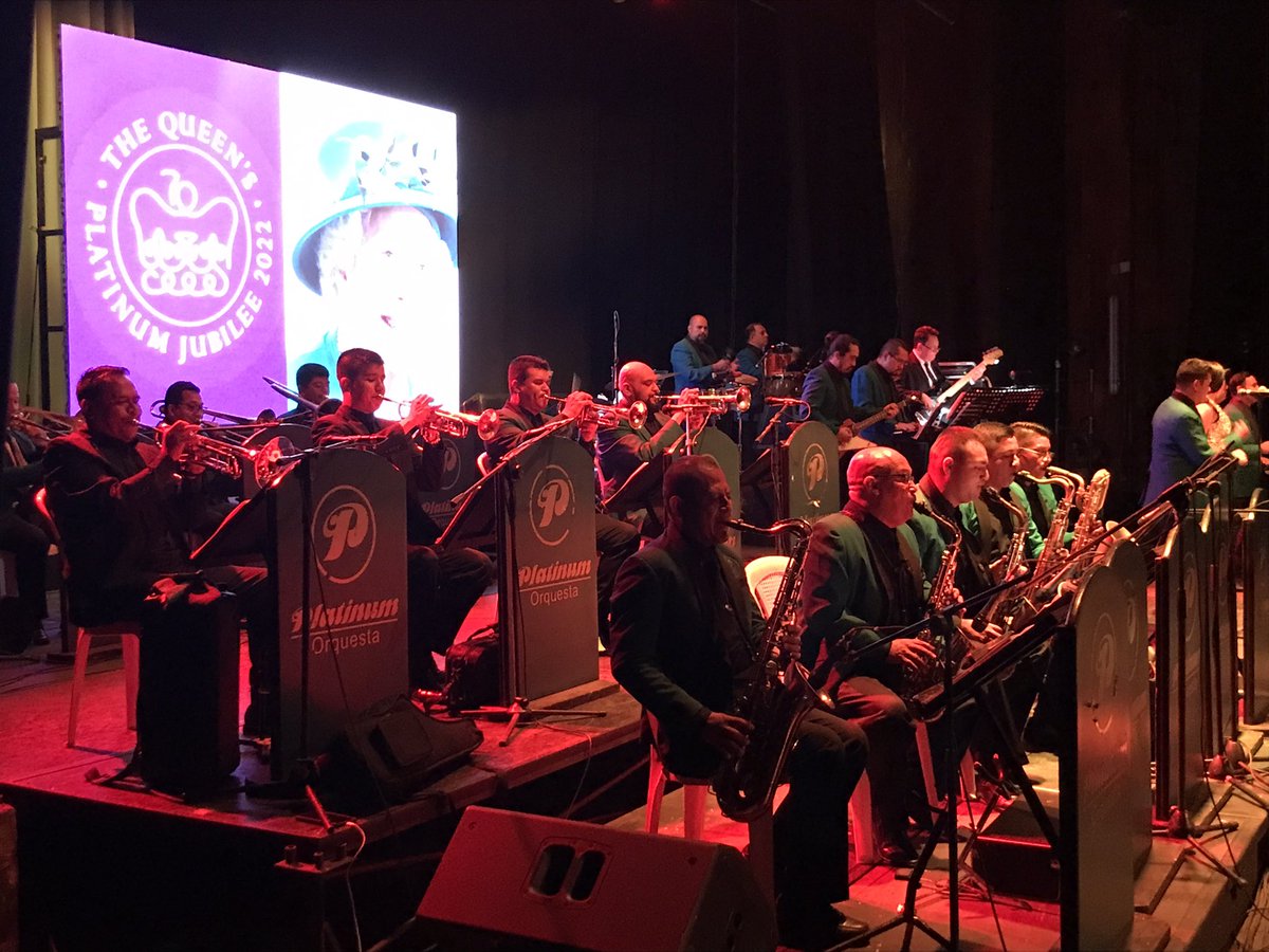 DavidLelliottUK's tweet photo. Gracias @HogarPadreVito y @PlatinumOrquest por un concierto increíble de música británica anoche. Felicidades a todas las personas involucradas! https://t.co/HjNNEvgUxB