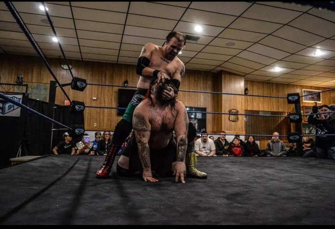 devlinkain's tweet photo. @PsychoCMcCoy @KodaJacobs_ I would LOVE for us to punch each other in the face one more time https://t.co/FQXz2xQCwZ