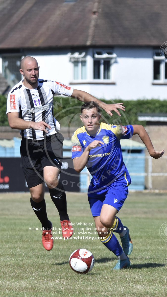 thejakewhiteley's tweet photo. Tagged #TobyHilliard incorrectly in a post earlier today (lots of new faces in #Tulipsville this season, but Iβll get there! π) so beaucoup apologies to @ArchieJones23! (Someone please tell me the lad in blue is #ArchieJones!?!)β¦ π€£πππ»ππ½ππΏπ https://t.co/wNhyGIN6lz