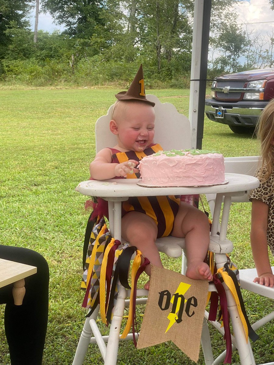 Anbryant_'s tweet photo. Birthday party for my little sweetie ⚡️♥️ https://t.co/UXdRPusyO4