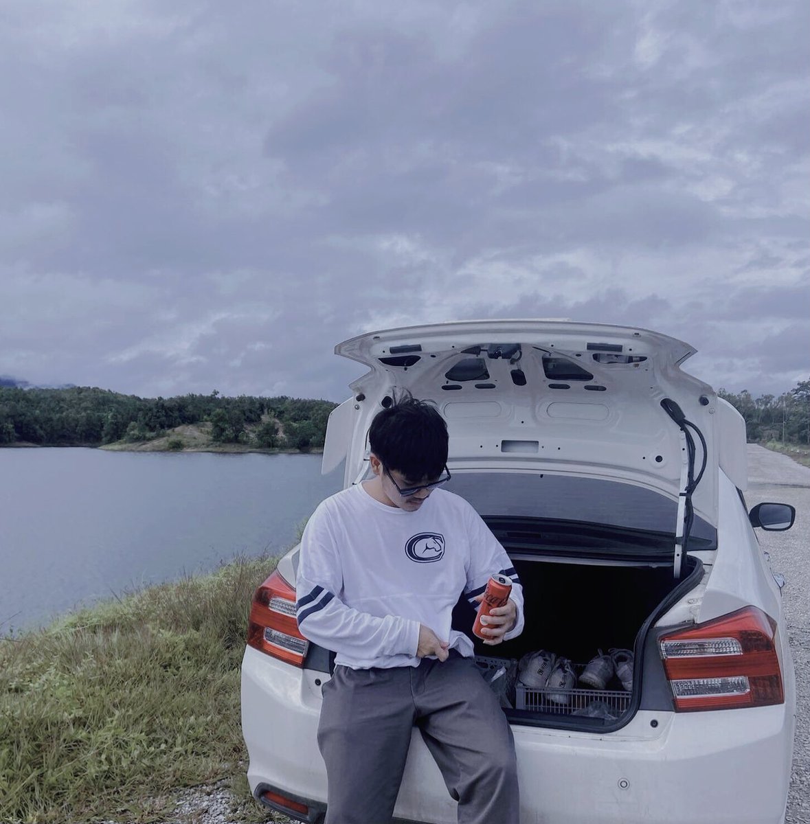 AAAAnan3's tweet photo. : เพราะว่าคำว่า รัก มันไม่ใช่ใครก็ได้… #แคปชั่น #โสด #อกหัก #แคปชั่นโสด #แคปชั่นเศร้าๆ #แคปชั่น2022 https://t.co/PqdGwubXRA