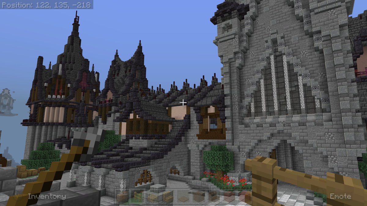 anthchalmers's tweet photo. Getting there with this build #mojang #Minecraft https://t.co/jJoBUSUgmt