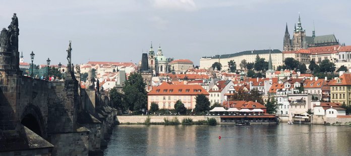 Looking forward to a great week in Prague at #ESEB2022!  Talk to me there about your review paper idea for <a href="/FunEcology/">Functional Ecology</a>!!
