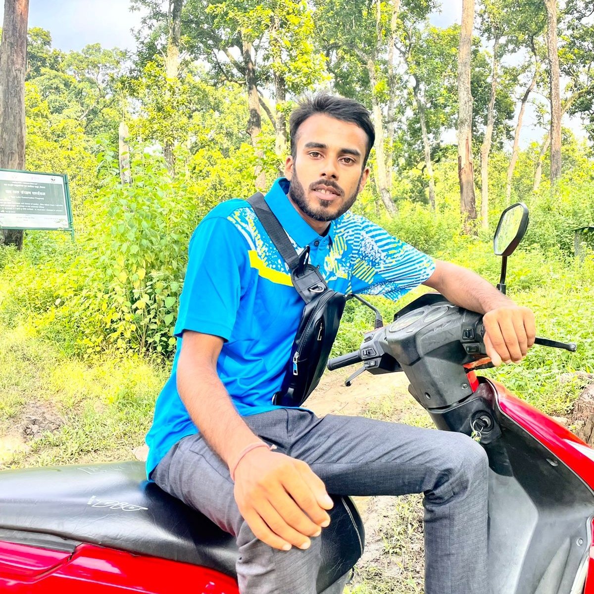 deepak_comred's tweet photo. #NewProfilePic https://t.co/hkX64N5XWC