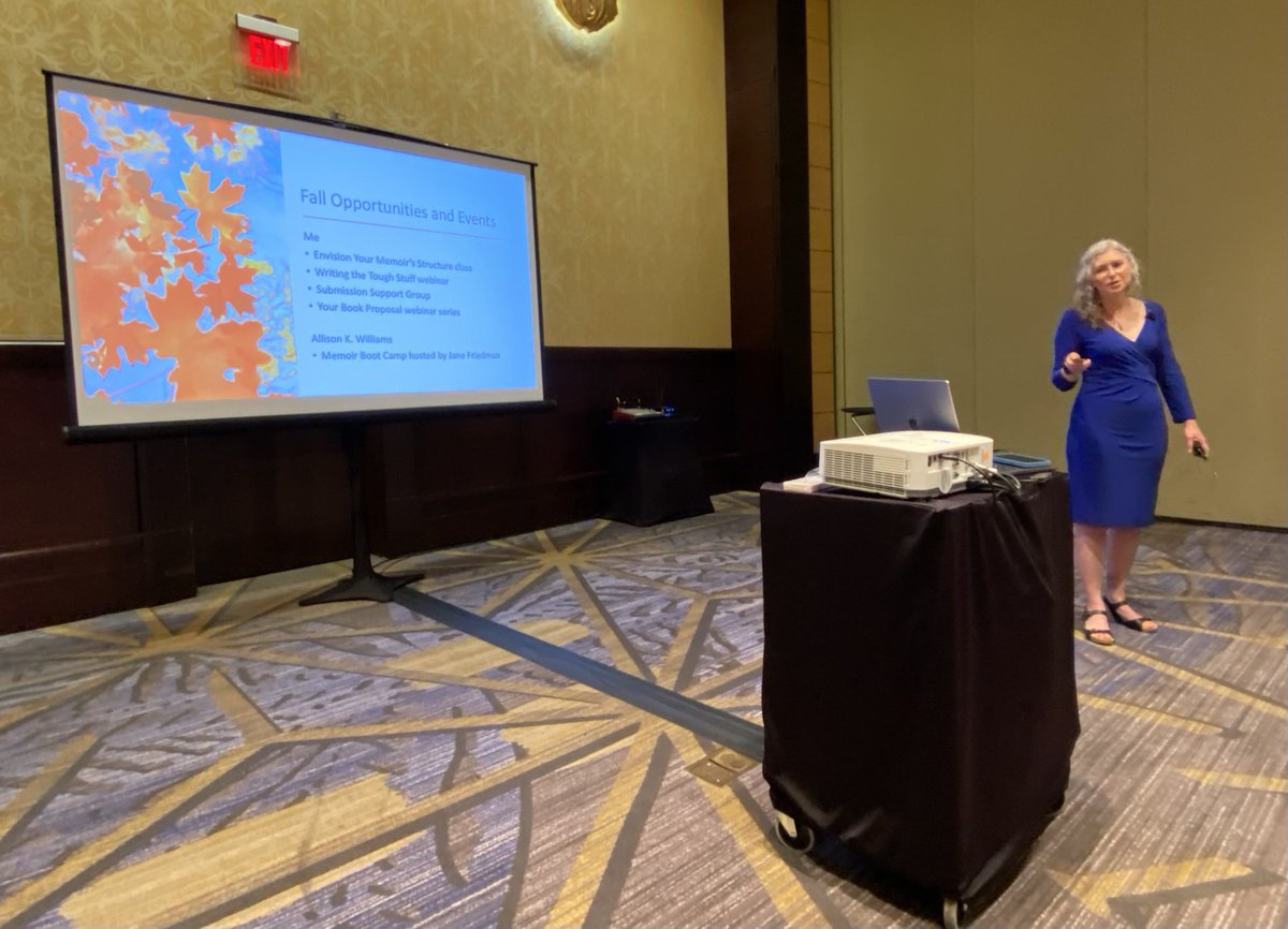 I always love when #writers shout each other out and collaborate. Yay for #WritingCommunity at #HippoCamp22! Here’s ⁦<a href="/LisaEllisonsPen/">Lisa Cooper Ellison</a>⁩’s slide including ⁦<a href="/GuerillaMemoir/">Allison K Williams</a>⁩, while ⁦@PidgeonsEyeView⁩ takes photos. #WeAreFamily ⁦<a href="/hippocampusmag/">Hippocampus Magazine & Books</a>⁩