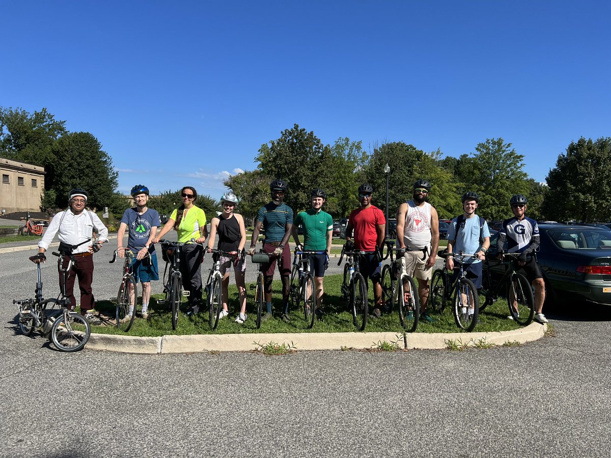RideBellRinger's tweet photo. A great morning for a BellRinger training ride! Thank you to all who came out to Hains Point - check the link in our bio for additional rides! https://t.co/IwOFol14wd