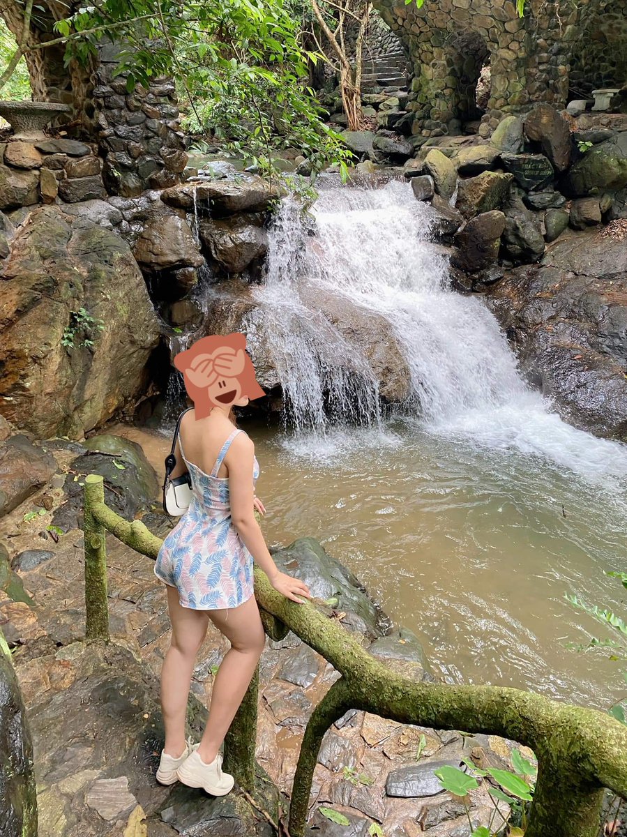 Có girl nào nch với tụi hông? Ông chồng bỏ rơi tui r 😭😭😭