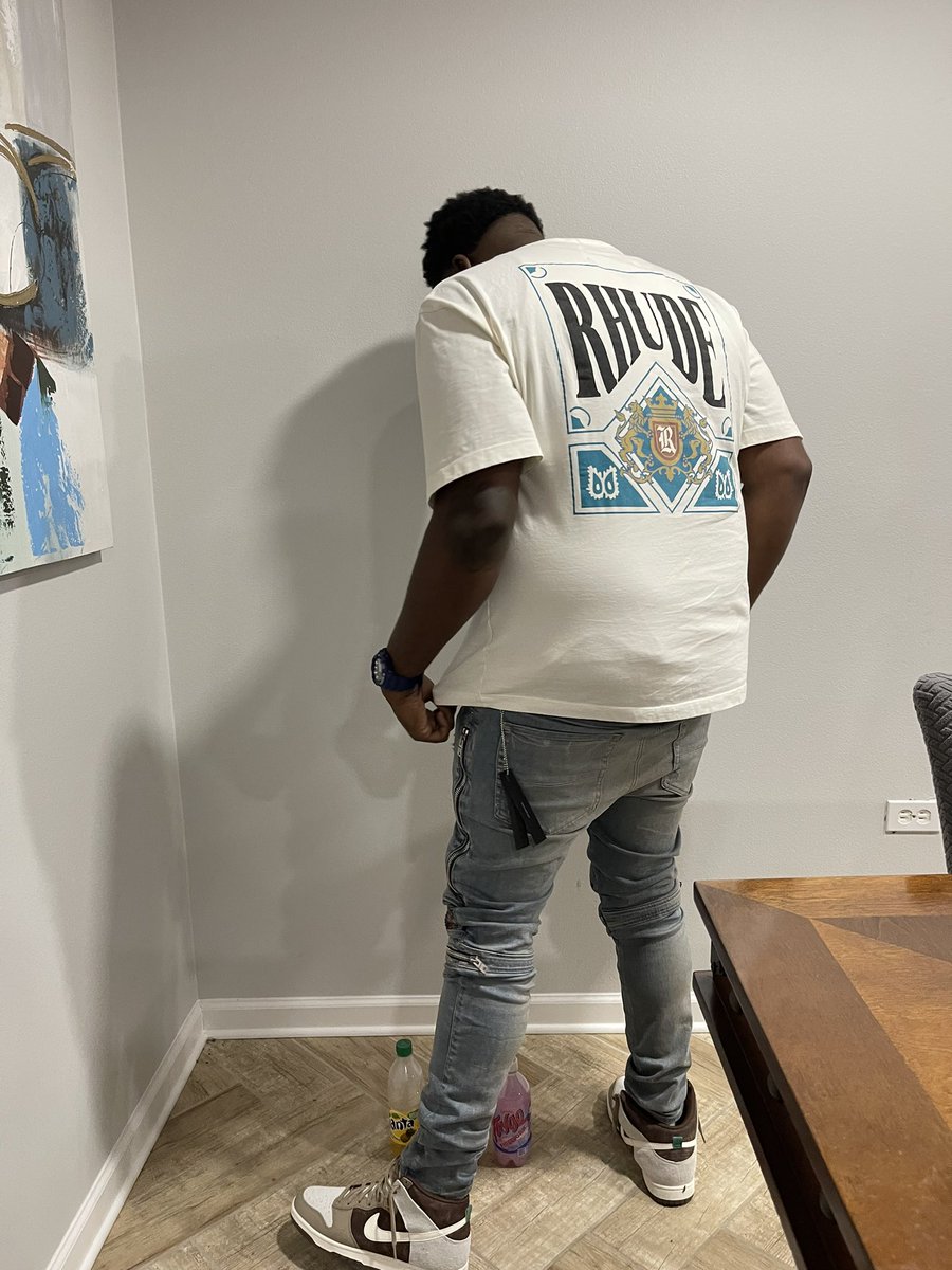 fatttquis's tweet photo. Go! #leogang♌️ #25laps⛹🏾♂️ #eumg💸 https://t.co/5jXLbvVnCI