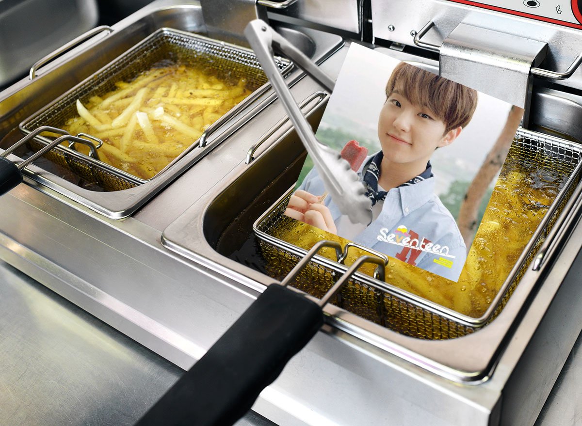 yourfaviscrispy's tweet photo. hoshi from seventeen is in the fryer https://t.co/MA7KAzRUjD