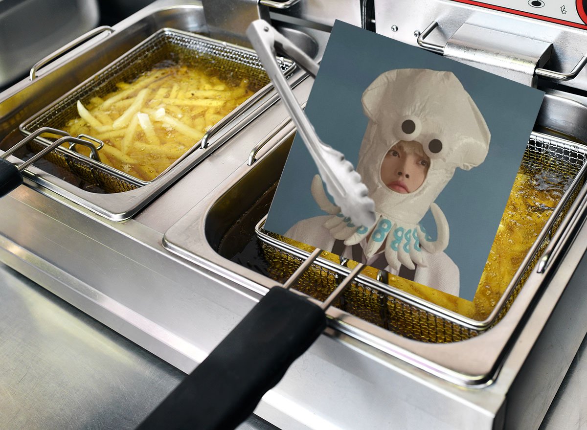 yourfaviscrispy's tweet photo. calamari hongjoong from ateez is in the fryer https://t.co/qOcmSOwgmR