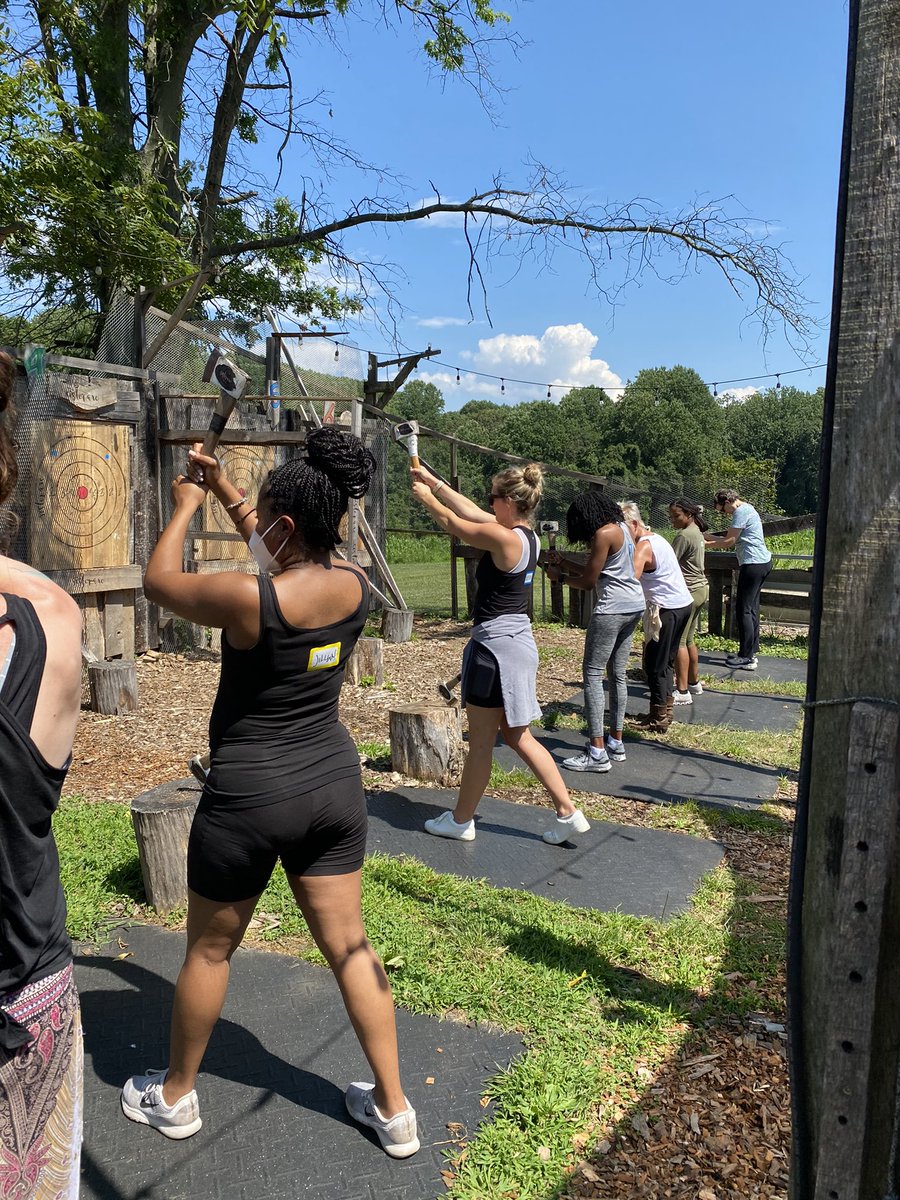 Linda M. Jones tweet media