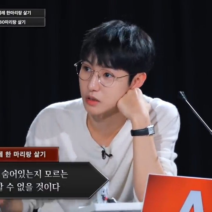 lonjwinpoca's tweet photo. ganteng betul pacarku ini 🧎🏻‍♀️🌷 

btw aku #TeamRenjun :D

 #7DREAM_DEBATE /salam dari binjai https://t.co/FAgFbjMzRj