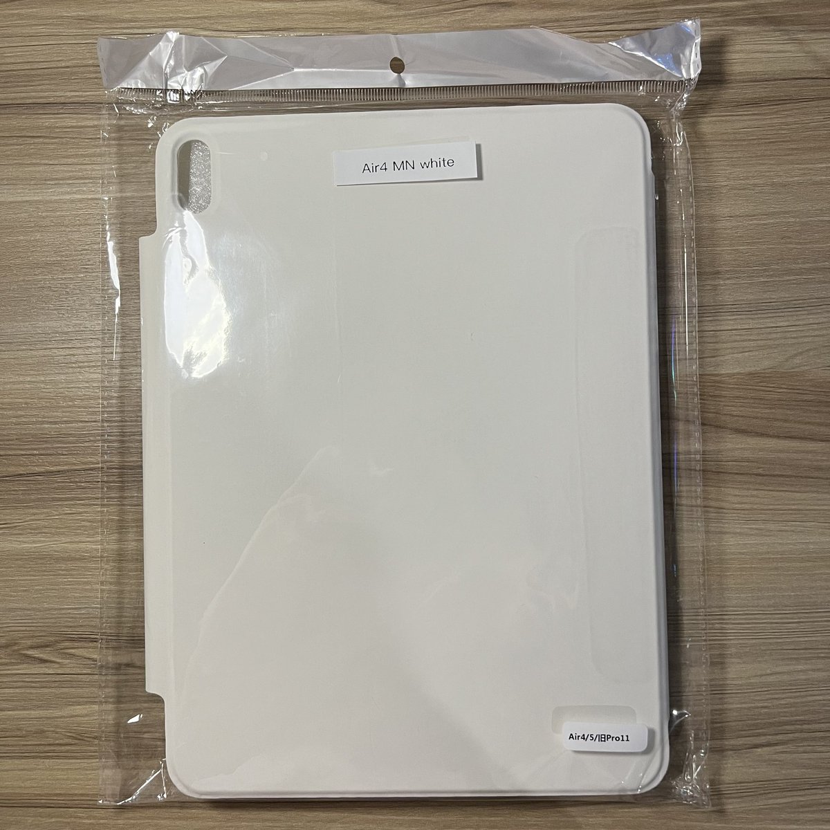 pPinKWorLDp's tweet photo. ส่งต่อ💕Magnet Tri-Fold Case รุ่น Ipad Air4/5 10.9” สีขาว เคสแม่เหล็กมีที่ปิดป้องกันปากการ่วง ของใหม่เลยนะคะ ขาย 290 บาท (ราคาเต็ม 490) #iPadAir5 #iPadเพื่อการศึกษา #ipadcase #caseipad #เคสไอแพดair5 #เคสไอแพดair4 #เคสไอแพด #ส่งต่อเคสไอแพด #ส่งต่อเคสipad #เคสแม่เหล็ก #magnetcase https://t.co/lnqozR4gRt