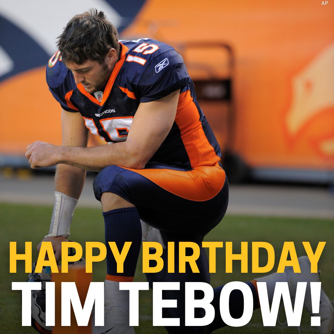 A Happy Birthday to two-time national champion, Tim Tebow! 