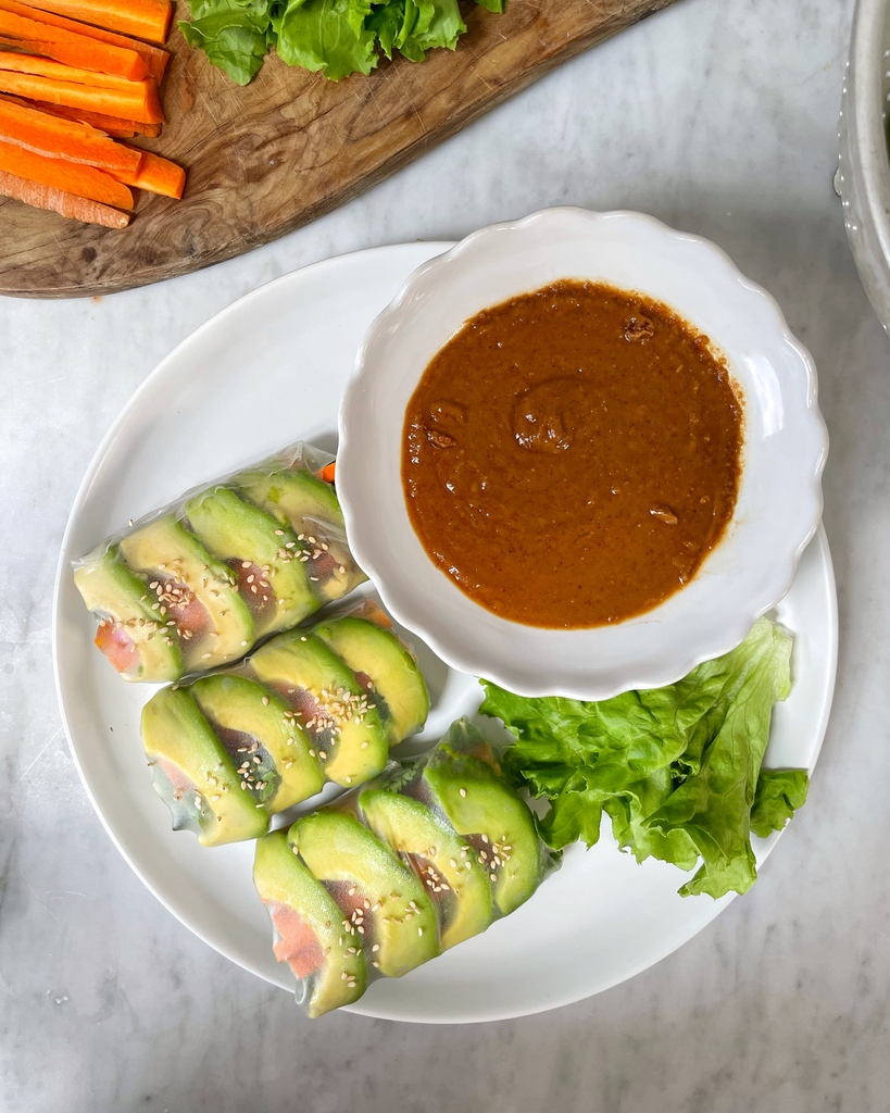 JennMedhurst's tweet photo. My most popular recipe ever! Summer Rolls ☀️ For this and more healthy, easy and delicious recipes go to: https://t.co/lRHDDcyC2w
#summerrolls #summerroll #healthylunch #summerrollrecipe #nutritionist #healthyrecipe #healthyrecipes #nutritionistlondon #londonnutritionist https://t.co/6oVp4YF3jl