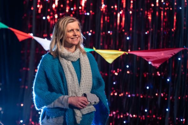 ‘Captures the heart’: A magic show on the surface, #FindingMagic is a moving personal journey of a mother who has lost a child &amp; finds surreal humour after bereavement, says <a href="/loureviewsblog/">Louise Penn (LouReviews)</a> <a href="/Finding_Magic_/">Finding Magic</a> <a href="/Cvenues/">C ARTS | C venues</a> #onlineshow #edfringe dlvr.it/SWcbXH