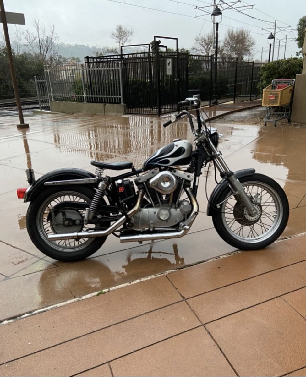 LowbrowCustoms's tweet photo. Checkout @jonvidana's wicked Ironhead and the stories that go along with it ππ€πΌ
#lowbrowcusotms #lowbrowlife #ironhead #vintage #harleydavidson #keepitsketchy #swingarmy #ridewrenchrepeat https://t.co/FHbnId3O6z