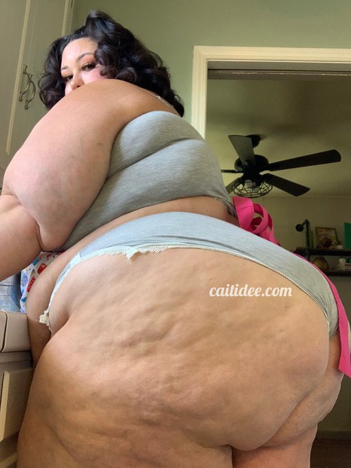 SSBBWCaitiDee