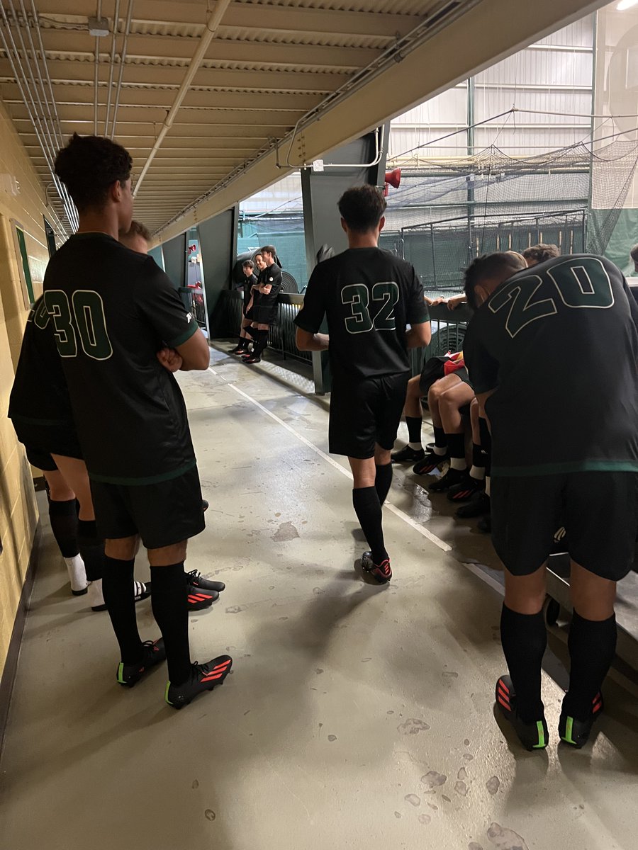 masonmsoc's tweet photo. ⚽️📸 Time to pose!
#MasonNation https://t.co/KIjigCgdgx