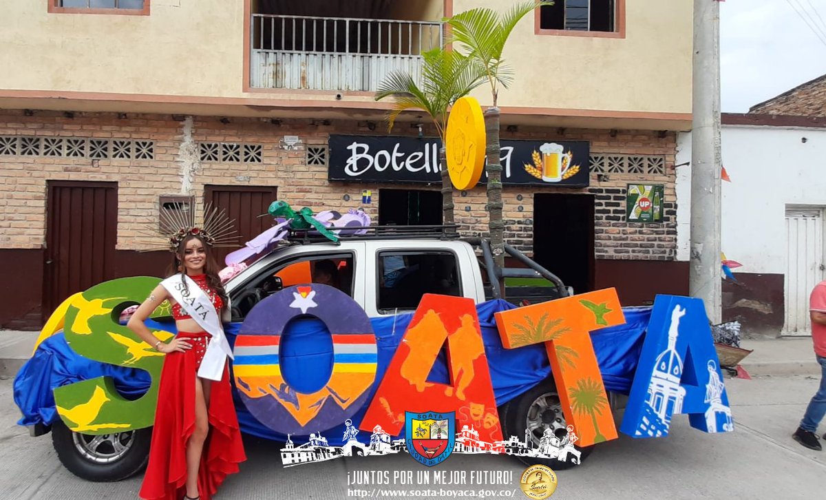 AlcaldiadeSoata's tweet photo. Con amor y orgullo nuestra representante Sami Lorena Camargo Rodríguez y el grupo de Danzas del Municipio de Soatá, engalanaron el Carnaval interprovincial Cacique Chicamocha en el Municipio de Capitanejo Santander, dejando en alto nuestra tierra 💛💙❤🤍. https://t.co/OAjyFFehjy