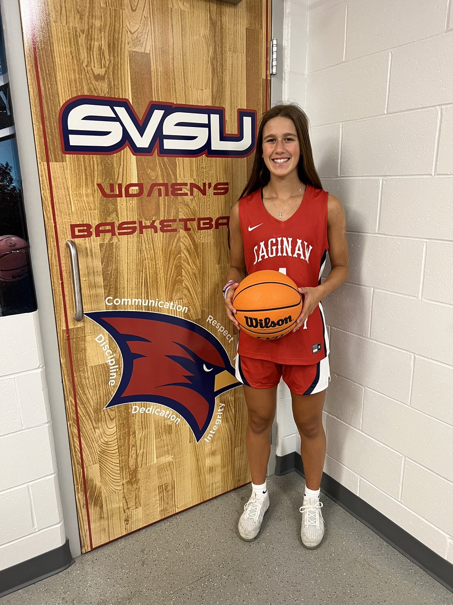 Lainey Yater tweet media