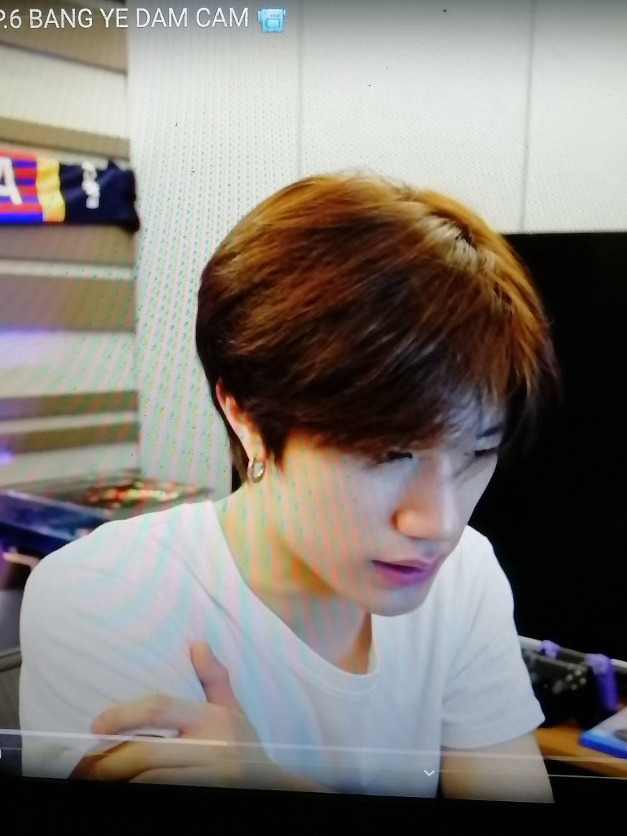 teumeganon's tweet photo. i miss you so much yedam pogi <3 https://t.co/R7sl8LUB7m
