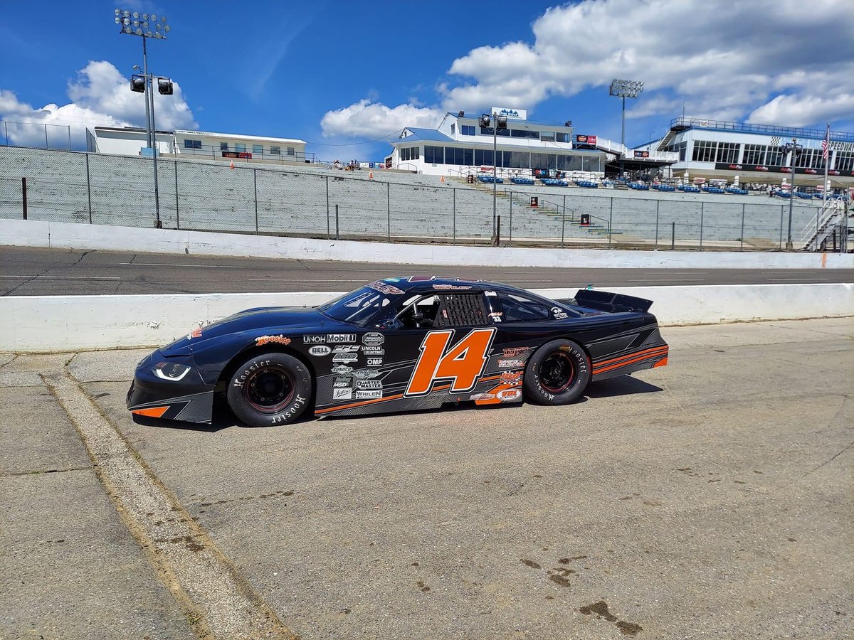 Annie13580856's tweet photo. Had a great time @motormile last time. Been a while since we ran this track. Twin LMSC. Finished 6th and 4th. Came home one piece, always a plus.📸Darby Fleenor much thanks & Wade Day for Tech help as well. #lmsc #jwmotorsports #jonathanworley #easttnracer #selfsponsored https://t.co/VlfokBLD1i