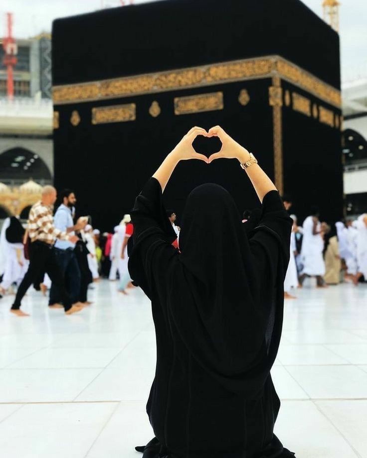 رسول الله ﷺ فرمايي:
لکه څرنګه چې تاسې پر خپلو ښځو حق لرئ، همدغه ډول ستاسې ښځي بیا پر تاسې حق لري، په خوراک او لباس کې تاسې له هغوي سره ښه سلوک وکړئ.
(رواه ترمذي)
💙 <a href="/HajiWaheed20/">حاجی وحید احمد</a> 💙