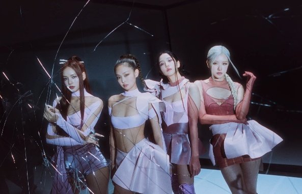 AlexXBlinkbp's tweet photo. QUE POOODEEEERR QUE IMPACTOOOO 
SE VIENEEEN CON TODOOO 

PINK VENOM CONCEPT TEASER
#4DaysToPINKVENOM
@BLACKPINK https://t.co/9CkmhgkHtF