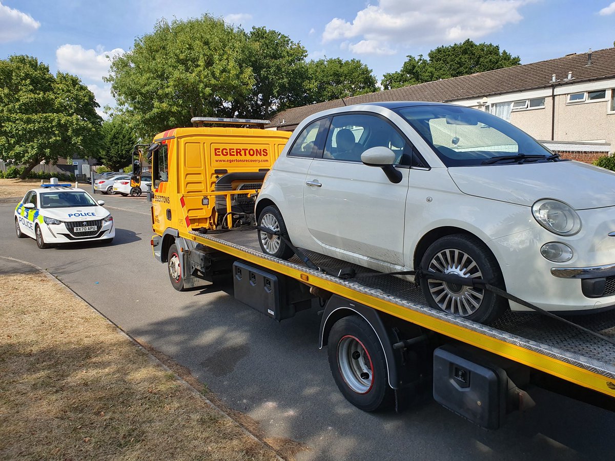 ShardEndWMP's tweet photo. #ShardEnd Officers were out and about on Patrol when they came across this π checks revealed the π hasn't been #Taxed since March.
Vehicle seized and has been Recovered.
#TaxItOrLoseIt
#NotOnMyPatch
#ASaferShardEnd https://t.co/j0QRAf9ihb
