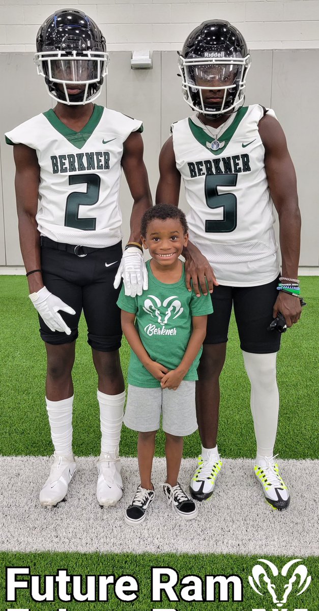 Coach Tucker tweet media