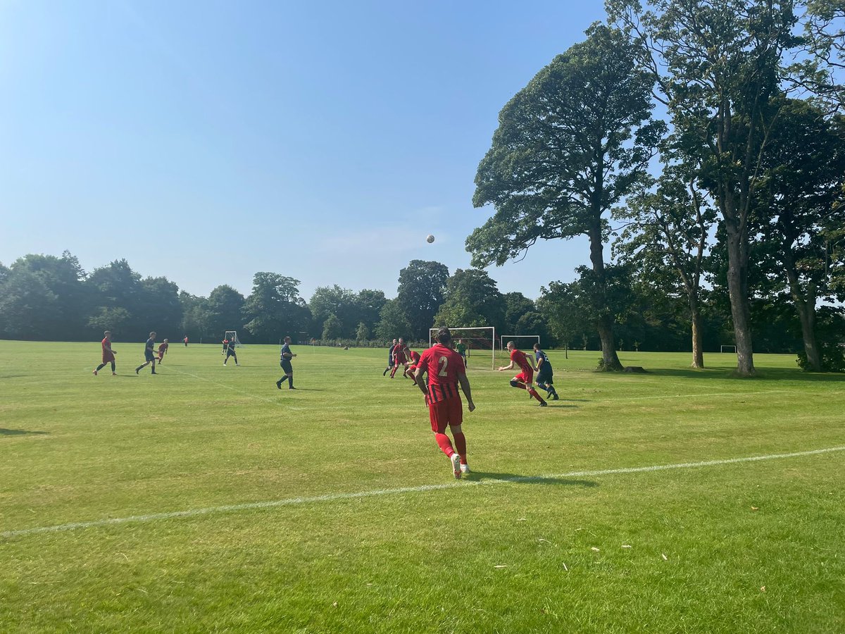 LNYFC7's tweet photo. Opening game for Lancs and Yorks in the challenge cup saw us run out 9.0 winners against @RuffordPark.

@SamSwarbz  ⚽️⚽️
Chris Mac ⚽️⚽️
@CGilmour93  ⚽️⚽️⚽️ perfect 
Josh m ⚽️
@DomSwarbs  ⚽️ 

Mom @DomSwarbs  🔋 

#LNYFC #WEMOVE https://t.co/L0vQDdkpEv