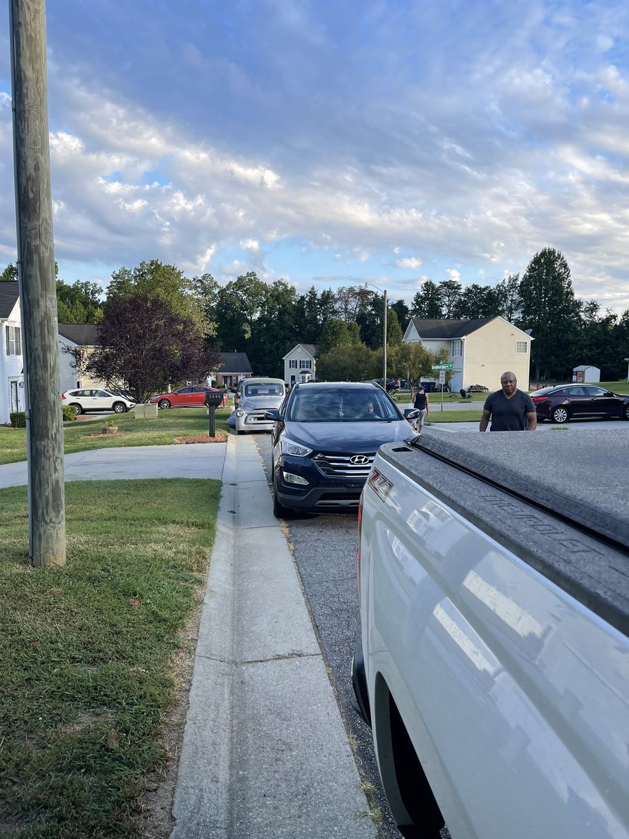 Michele Deal tweet media