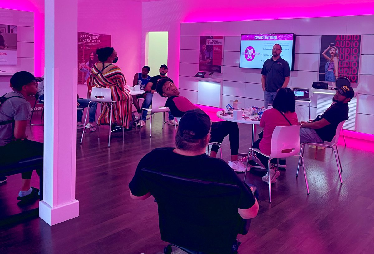 It’s #TMobileNetworkUniversity graduation day for our OKC team &amp; huge shout out to our special guest from the Network team to discuss our massive 5G updates🥳🎉 <a href="/kylin_gable/">Kylin Gable</a> @angieporterwill