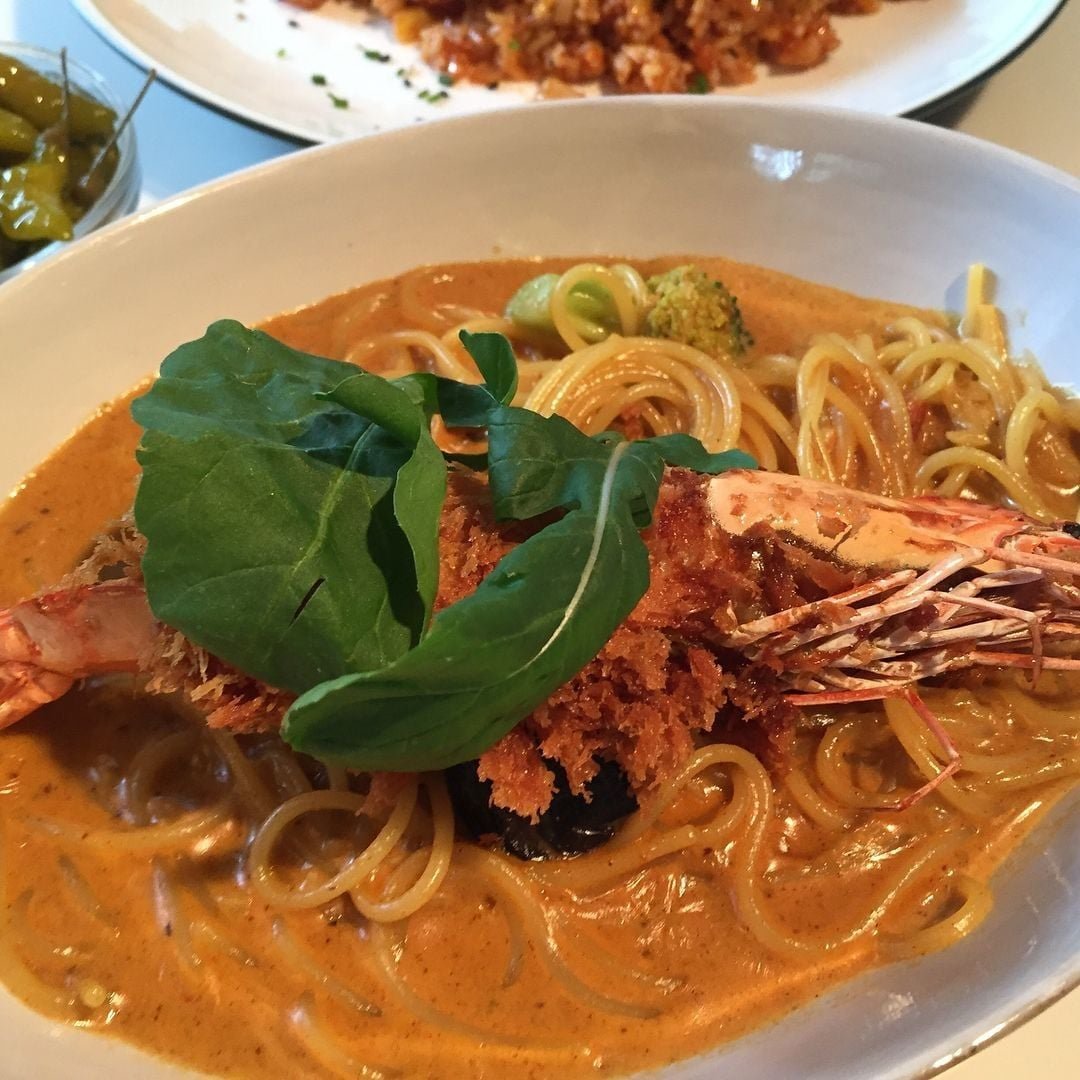 Nostalgia is a yearning for taste. No matter how many years a person has lived outside, even if his accent has changed, he still has unlimited ideas about the food in his hometown.