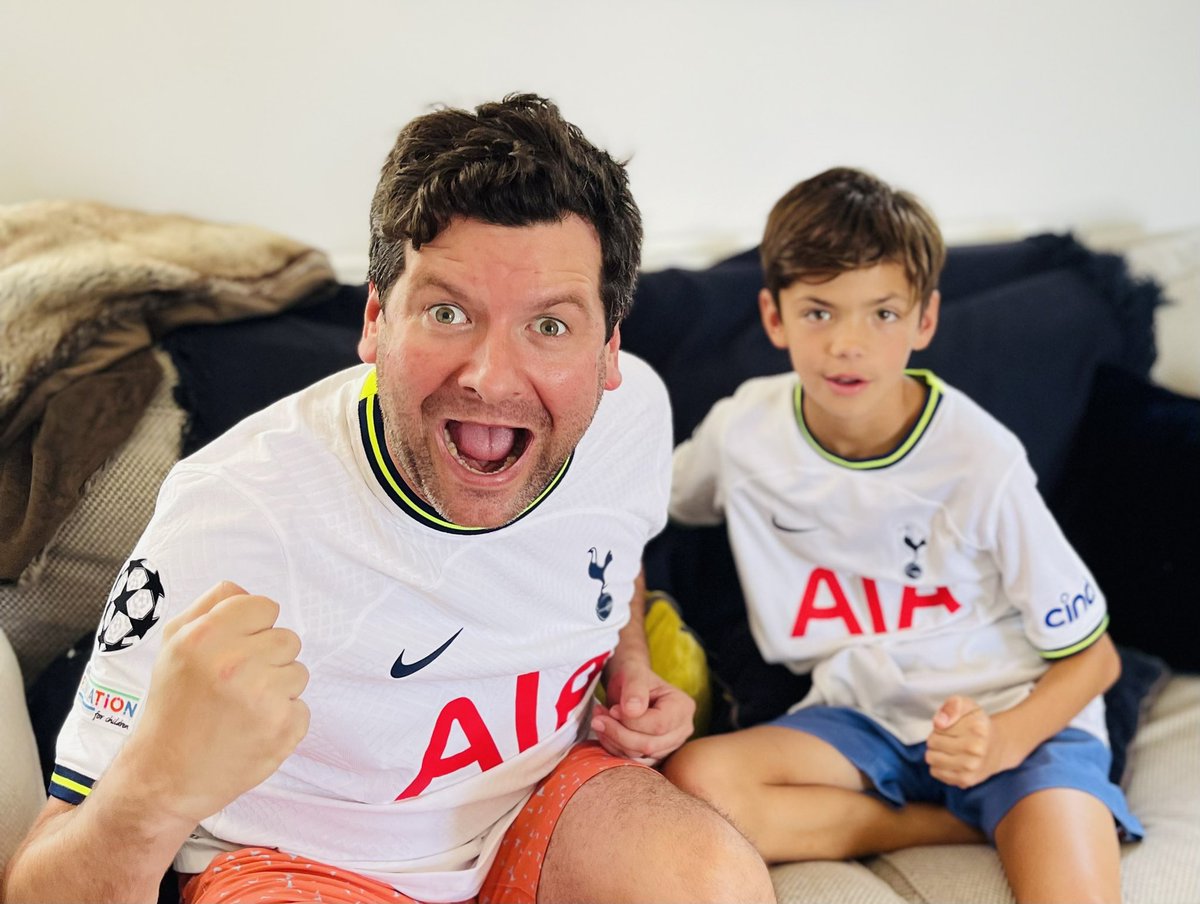 ElpyBee's tweet photo. #MyPLMorning COYS!!! https://t.co/lu8iUV0l3b