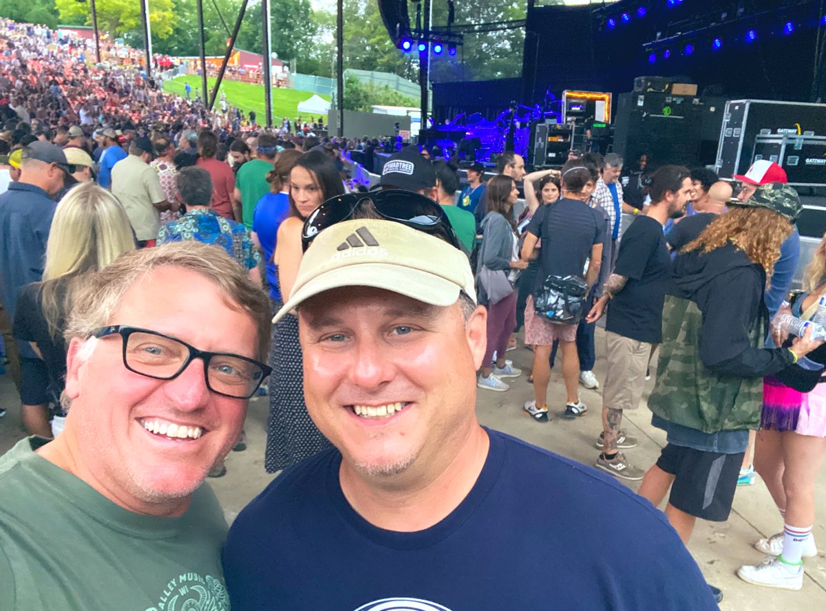 chrisblack01's tweet photo. Alpine Night 2 @phish rager with this guy. We saw our first show together 24 years ago - 11/6/98 (that SOAM!), ran the traffic gauntlet at Big Cypress, and our last run was 2009 NYE. Let’s not wait as long for the next! #phish https://t.co/HYg67Hd3re