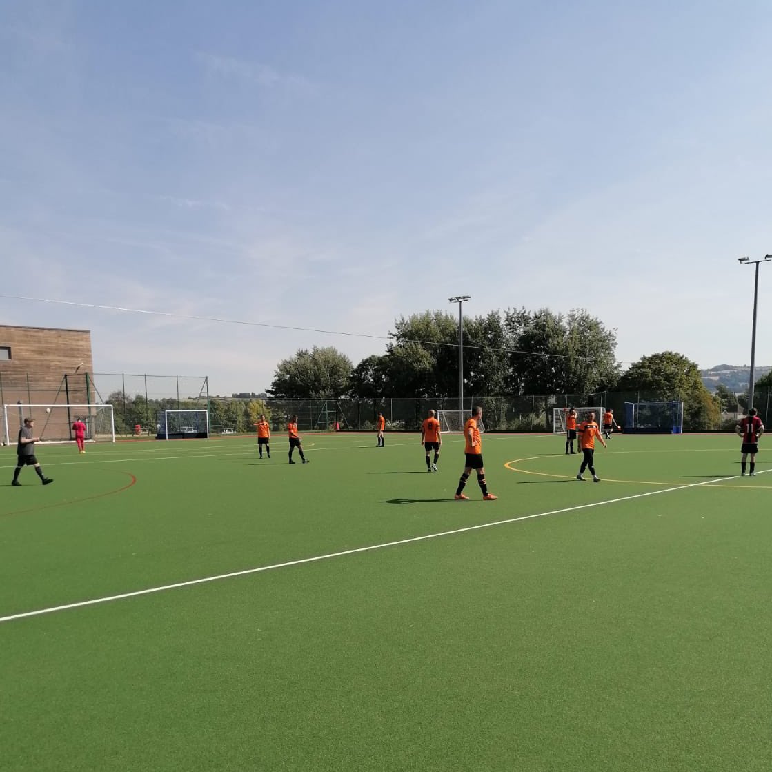 wcufc's tweet image. Pre-Season Friendly 🥵

WCU Vets 4 - 1 Henleaze Corinthians
Goalscorers:
Mann ⚽️ Disco ⚽️⚽️ Reyns ⚽️

🦊