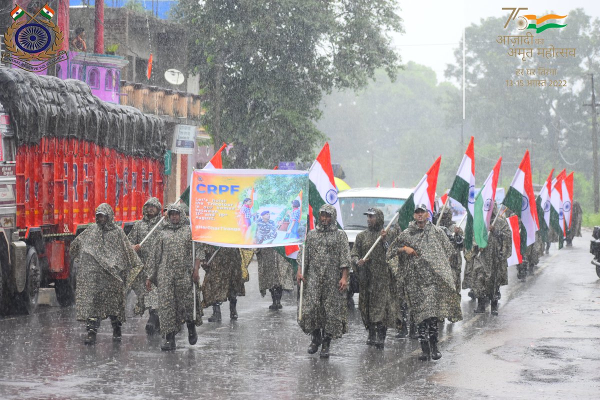 8Bncrpf's tweet photo. #HarGharTiranga Under #AzadiKaAmritMahotsav, continued on 14-08-22 and celebrated by Officers, Jawans and civilians  in the outskirts area of G-08 #CRRF,at Kotagarh and D-08 CRPF,at Chandrapur locations. Instilled the sense of patriotism in heart and mind of common citizens.#08BN https://t.co/RZzyu1vRF7