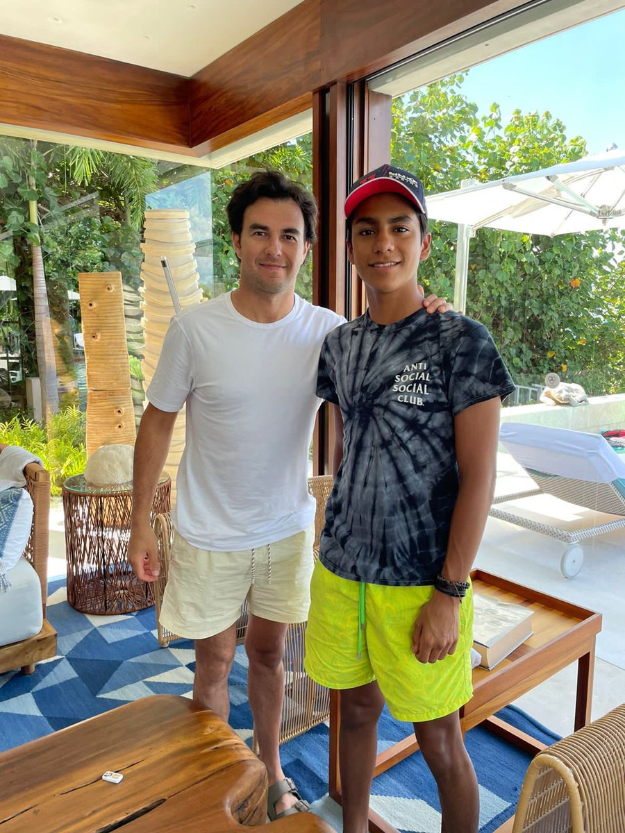 Jessecarrasqued's tweet image. Gracias por tu tiempo y tus consejos @SChecoPerez 
Estamos listos para afrontar los próximos retos. 

Gracias también por todos sus mensajes de apoyo.

#lomejorestaporvenir. Nunca nos daremos por vencidos 💪