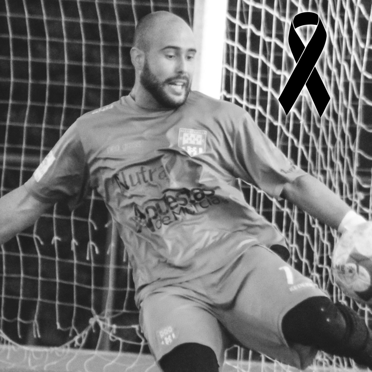 AlcantarillaFC's tweet photo. Siempre en nuestros corazones... 🙏❤️
Descansa en paz, Andrés... https://t.co/vDrIiTiHjR