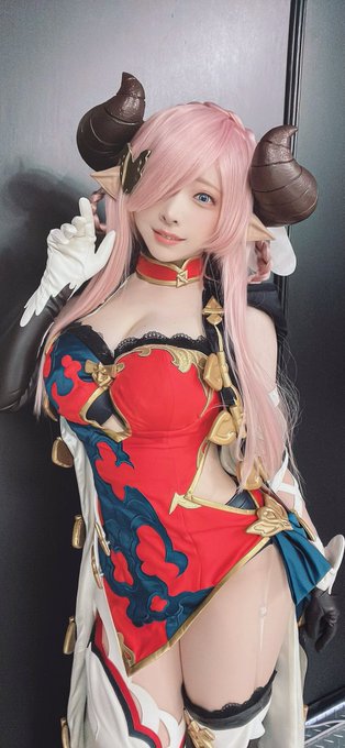 Twitterのコスプレ画像4