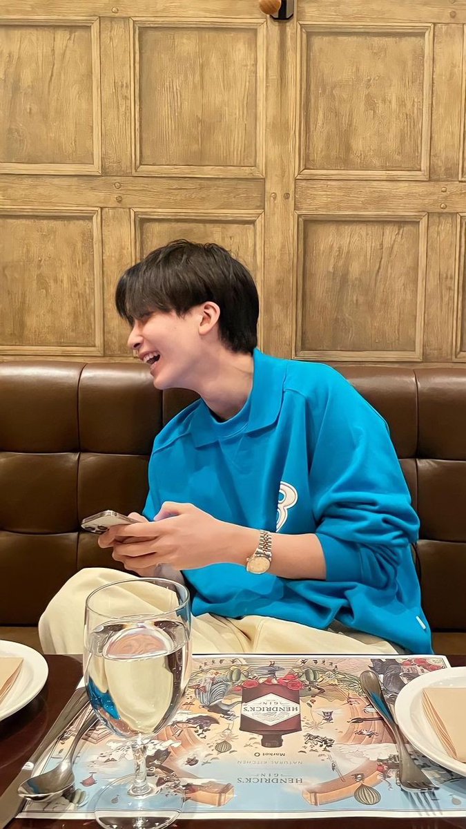 ㅤㅤ

           —— O8. 14. 22.

           on our way to japan.
ㅤ