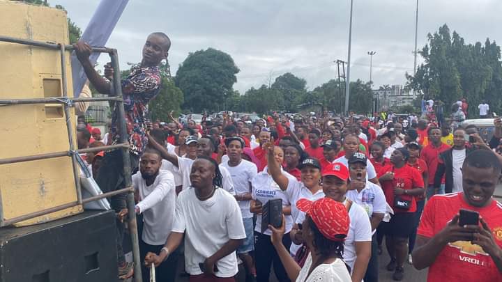 PeterObi's tweet photo. To the millions of young people in our country who have continued to advance the cause of our OBIdient Movement, I say Thank you. https://t.co/TVHPn70ewV